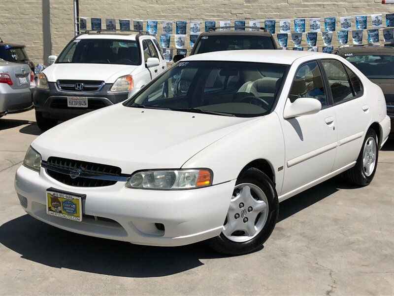 2001 Nissan Altima GXE - ONE OWNER! Low Miles!