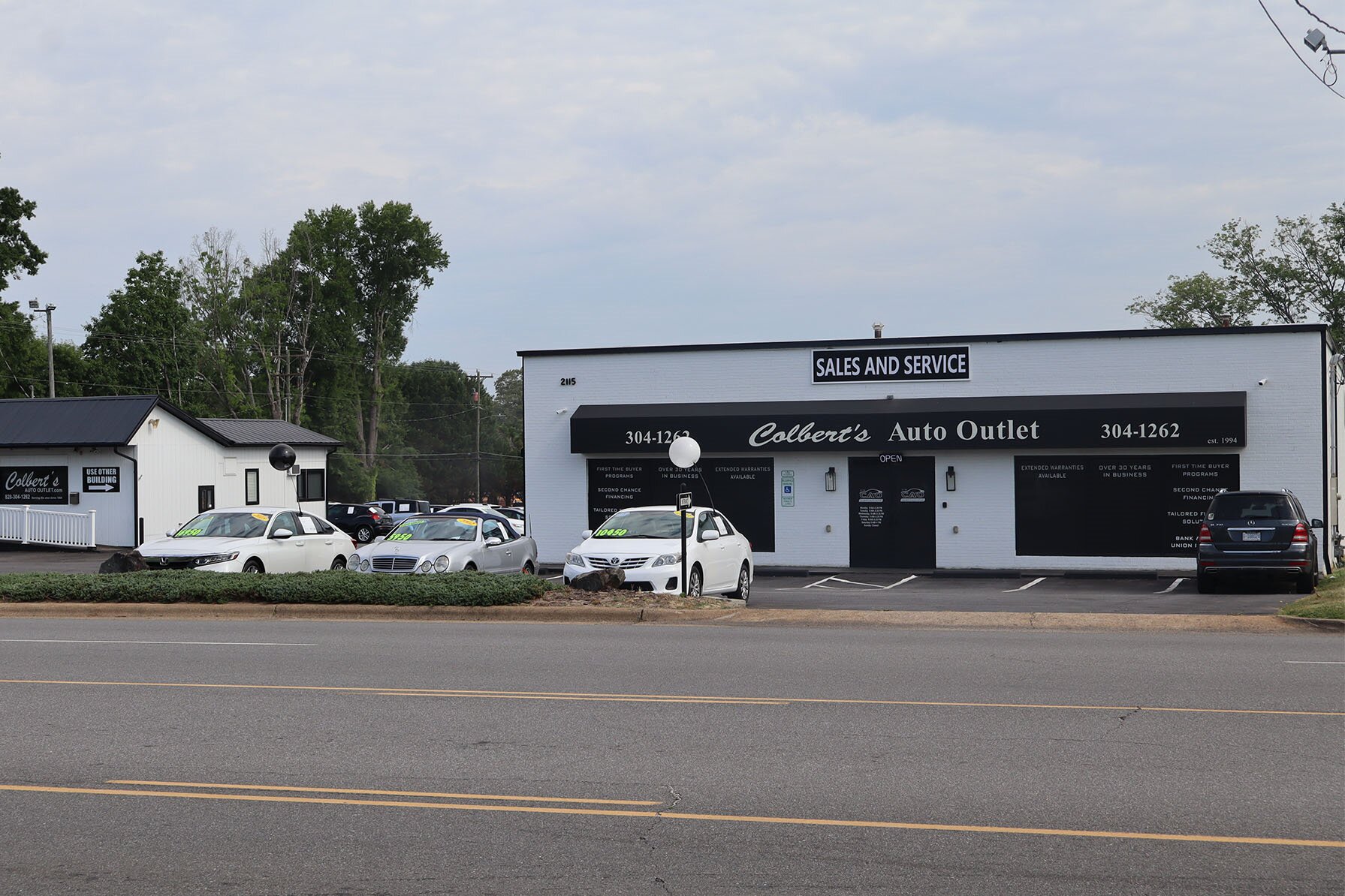 Colbert Auto Storefront