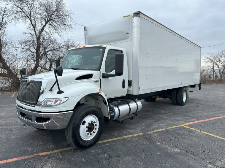26 foot box truck for sale in phoenix