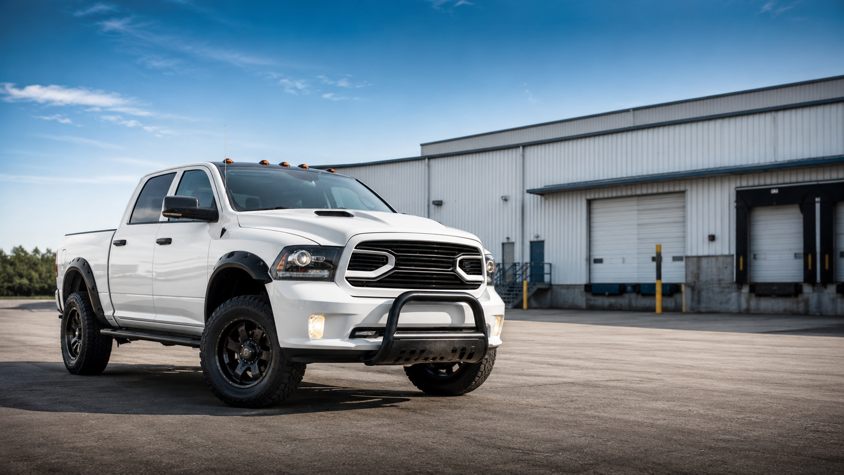 SUV & CROSSOVERS