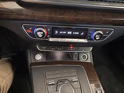 2020 Audi Q5 quattro Premium 45 T   - Photo 10 - Santa Cruz, CA 95062