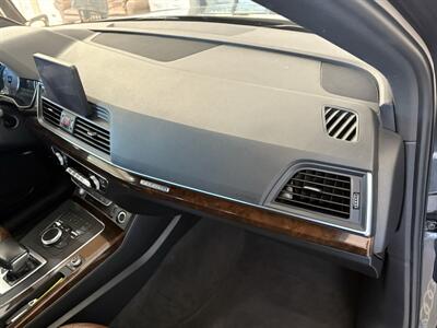 2020 Audi Q5 quattro Premium 45 T   - Photo 17 - Santa Cruz, CA 95062