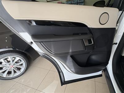 2020 Land Rover Discovery SE - Photo 22 - Santa Cruz, CA 95062