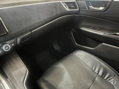2018 Honda Clarity Plug-In Hybrid Touring   - Photo 14 - Santa Cruz, CA 95062