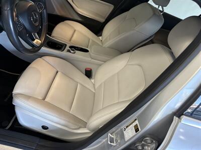 2017 Mercedes-Benz GLA GLA 250 4MATIC   - Photo 12 - Santa Cruz, CA 95062