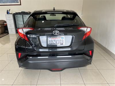 2018 Toyota C-HR XLE   - Photo 5 - Santa Cruz, CA 95062