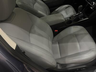 2018 Subaru Outback 2.5i Limited   - Photo 12 - Santa Cruz, CA 95062