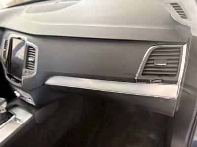 2018 Volvo XC90 T5 Momentum 7-Passen - Photo 17 - Santa Cruz, CA 95062