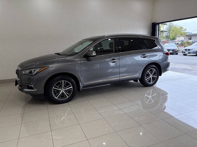 2017 INFINITI QX60  