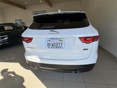 2019 Jaguar F-PACE 25t Premium   - Photo 4 - Santa Cruz, CA 95062