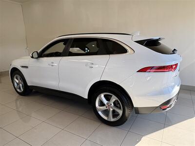2019 Jaguar F-PACE 25t Premium   - Photo 3 - Santa Cruz, CA 95062