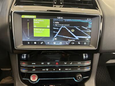 2019 Jaguar F-PACE 25t Premium   - Photo 11 - Santa Cruz, CA 95062