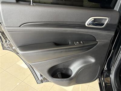 2019 Jeep Grand Cherokee Altitude   - Photo 22 - Santa Cruz, CA 95062