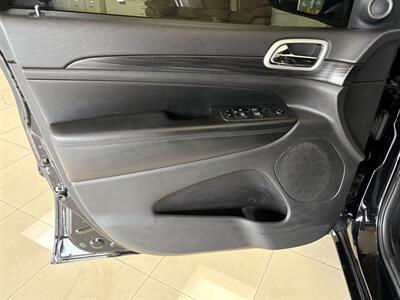 2019 Jeep Grand Cherokee Altitude   - Photo 23 - Santa Cruz, CA 95062