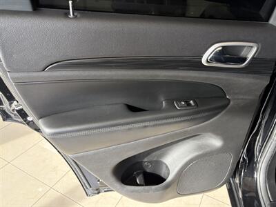 2019 Jeep Grand Cherokee Altitude   - Photo 25 - Santa Cruz, CA 95062