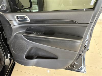 2019 Jeep Grand Cherokee Altitude   - Photo 21 - Santa Cruz, CA 95062