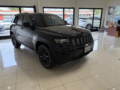 2019 Jeep Grand Cherokee Altitude   - Photo 3 - Santa Cruz, CA 95062