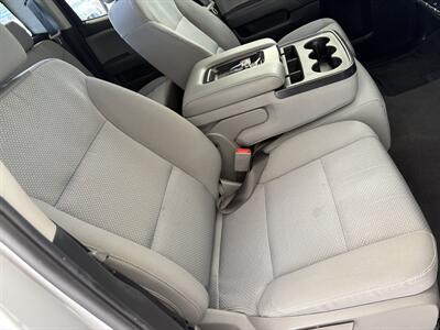 2019 Chevrolet Silverado 1500 LD Double Custom   - Photo 15 - Santa Cruz, CA 95062