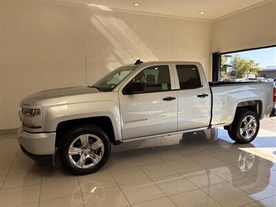 2019 Chevrolet Silverado 1500 LD Double Custom   - Photo 4 - Santa Cruz, CA 95062