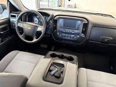 2019 Chevrolet Silverado 1500 LD Double Custom   - Photo 11 - Santa Cruz, CA 95062