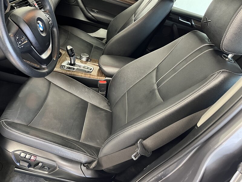 2017 BMW X3 sDrive28i photo