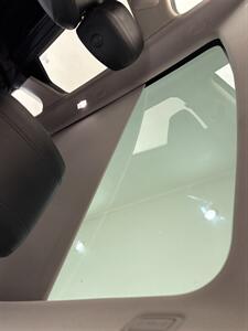 2020 Land Rover Range Rover Evoque S   - Photo 12 - Santa Cruz, CA 95062