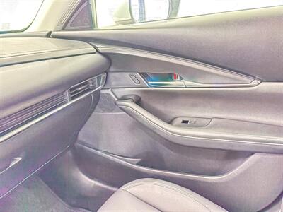 2021 Mazda CX-30 Preferred   - Photo 21 - Santa Cruz, CA 95062
