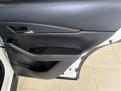 2021 Mazda CX-30 Preferred   - Photo 18 - Santa Cruz, CA 95062