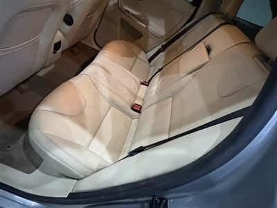 2013 Volvo XC60 3.2 Premier   - Photo 13 - Santa Cruz, CA 95062