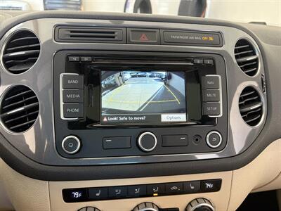 2015 Volkswagen Tiguan SE   - Photo 9 - Santa Cruz, CA 95062