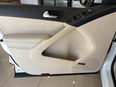 2015 Volkswagen Tiguan SE   - Photo 20 - Santa Cruz, CA 95062