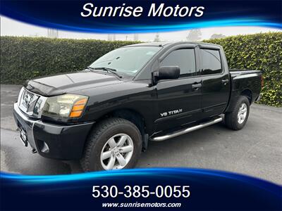 2010 Nissan Titan SE  4x4 Truck
