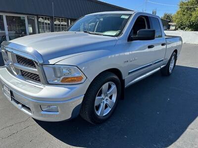 2009 Dodge Ram 1500 SLT   - Photo 2 - Yuba City, CA 95991