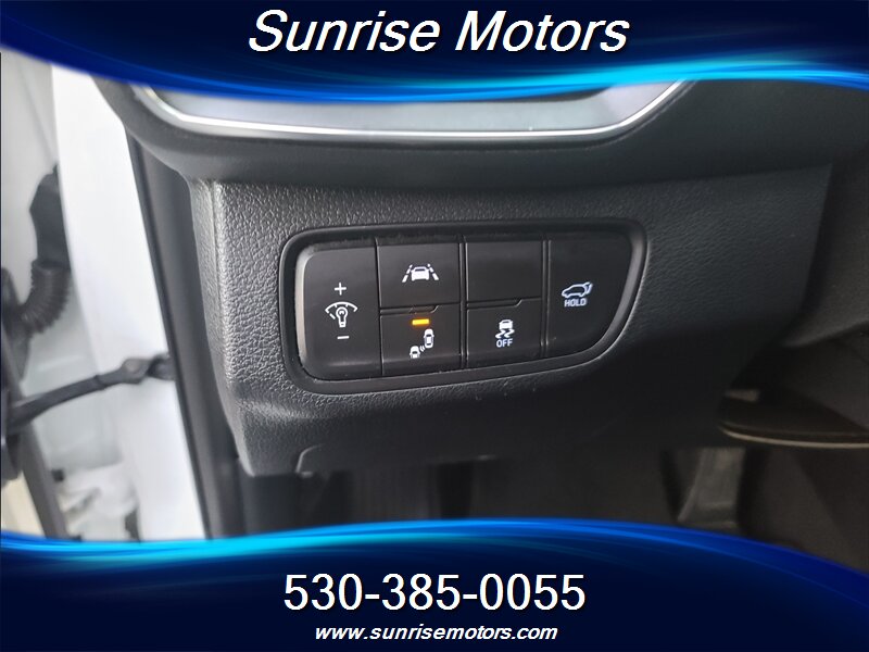 2019 Hyundai SANTA FE Ultimate 2.0T - Photo 12 - Yuba City, CA 95991