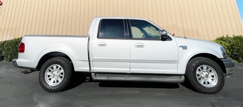 2002 Ford F-150 King Ranch photo