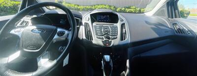 2015 Ford Transit Connect XL   - Photo 9 - Manteca, CA 95337