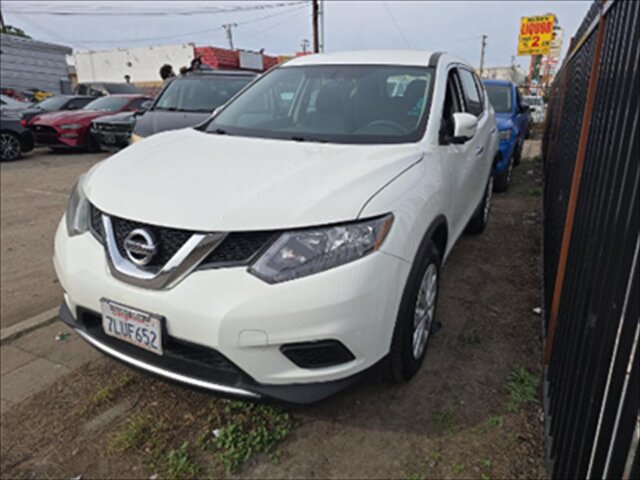 2015 Nissan Rogue S  