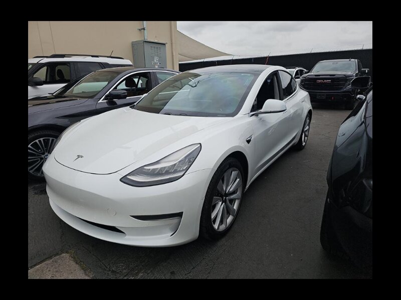 2019 Tesla Model 3 Standard Range Plus  