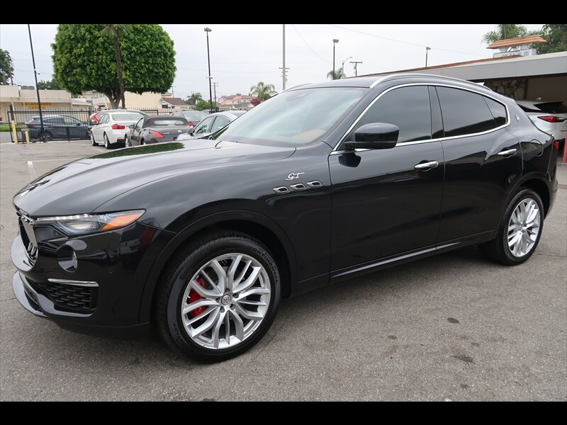 2022 Maserati Levante GT  