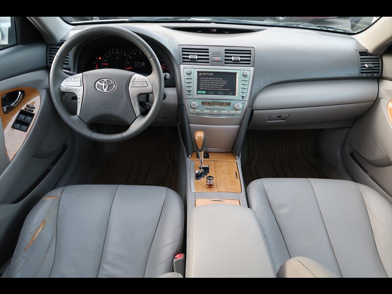2007 Toyota Camry XLE V6  