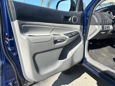 2014 Toyota Tacoma PreRunner   - Photo 11 - Stanton, CA 90680