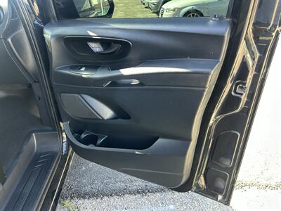 2020 Mercedes-Benz Metris Passenger - Photo 16 - Stanton, CA 90680