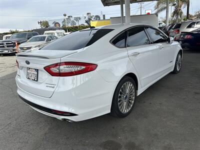 2014 Ford Fusion Hybrid Titanium   - Photo 4 - Long Beach, CA 90805