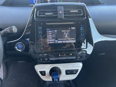 2016 Toyota Prius Two   - Photo 17 - Stanton, CA 90680