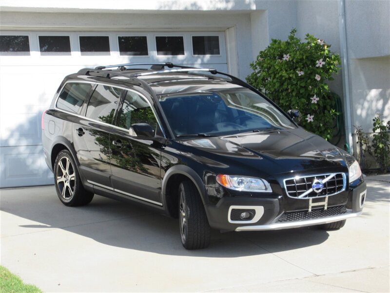 2012 Volvo XC70 T6  
