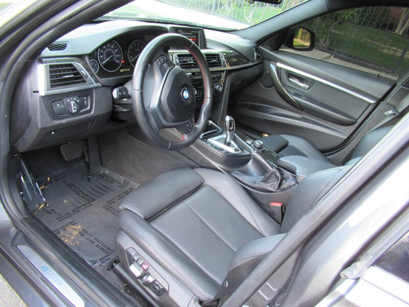 2018 BMW 3 Series 330e iPerformance   - Photo 19 - Sherman Oaks, CA 91423