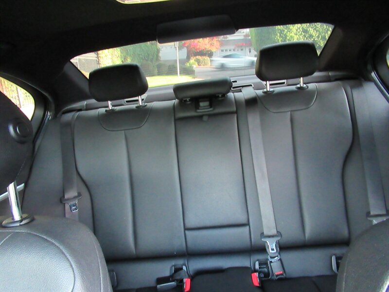 2018 BMW 3 Series 330e iPerformance   - Photo 22 - Sherman Oaks, CA 91423