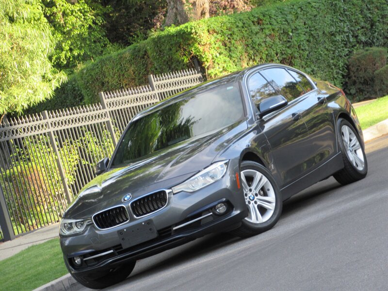 2018 BMW 3 Series 330e iPerformance   - Photo 1 - Sherman Oaks, CA 91423