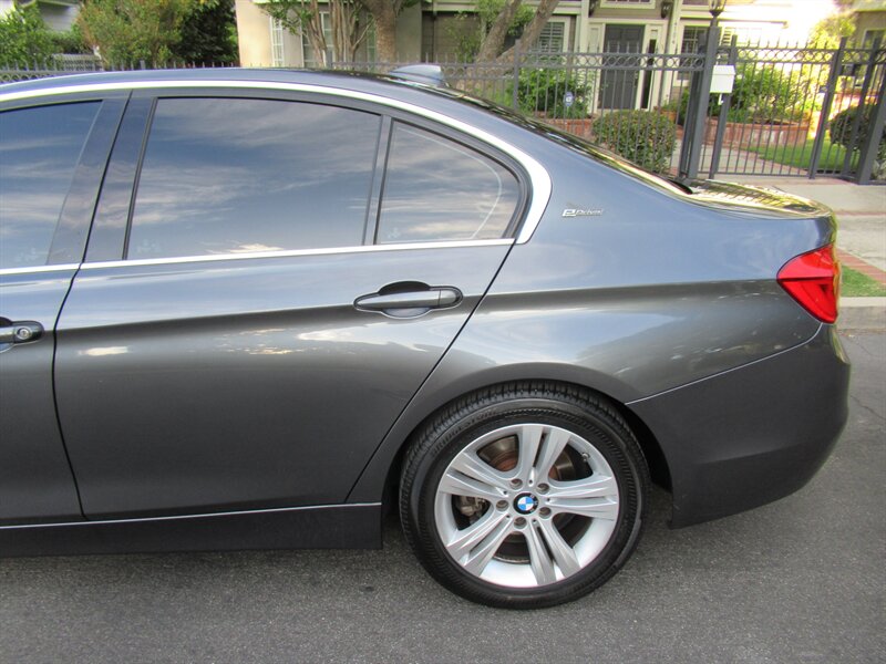 2018 BMW 3 Series 330e iPerformance   - Photo 41 - Sherman Oaks, CA 91423