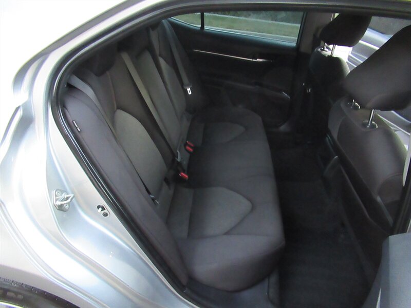 2019 Toyota Camry LE   - Photo 30 - Sherman Oaks, CA 91423